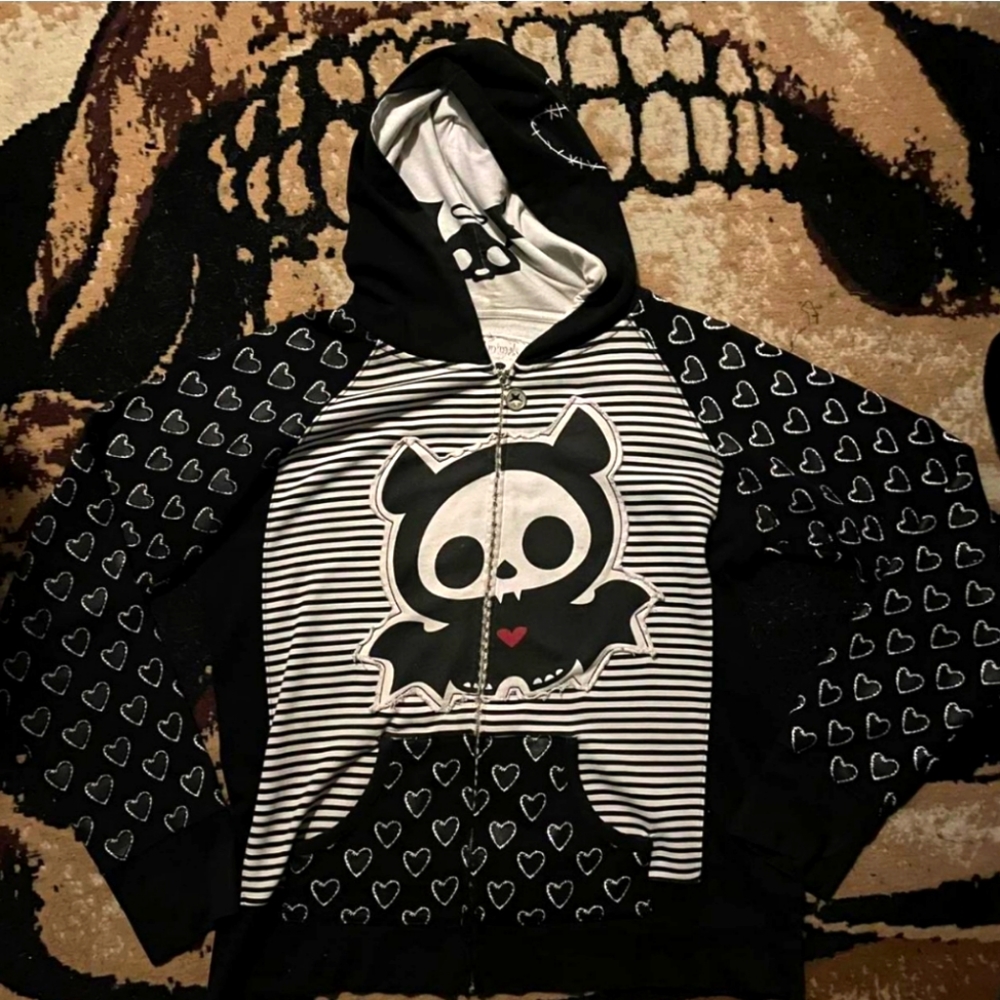 *ISO* Skelanimals Diego the Bat hoodie! ANY size, ANY condition!